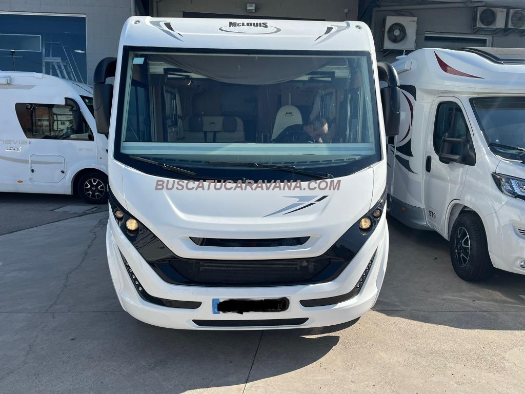 Autocaravana Integral Familiar McLouis Nevis 322 (2021) – 5 plazas viaje / hasta 6 dormir – Automática 160CV