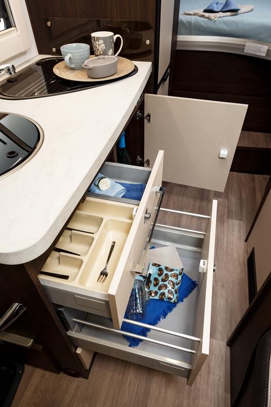 Tessoro 440 Essential 140 CV