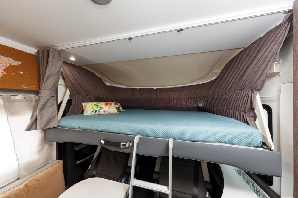 Amphitryon 983 160 CV - Alfa - Northautokapp