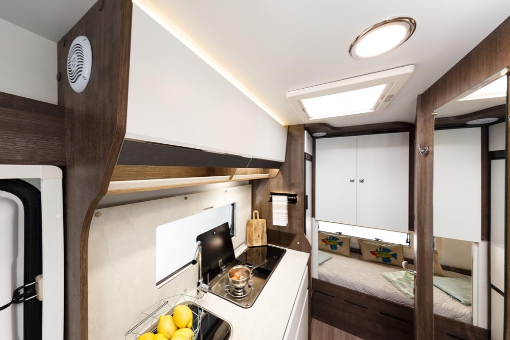 Amphitryon 983 160 CV - Alfa - Northautokapp