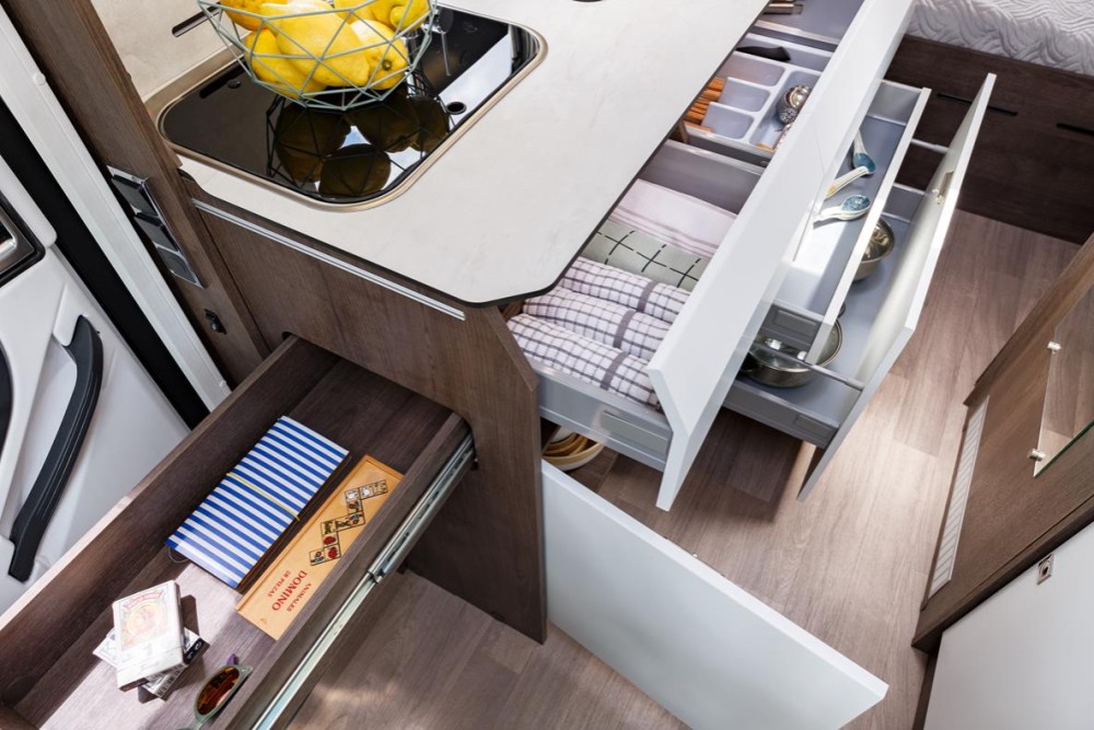 Amphitryon 983 160 CV - Alfa - Northautokapp