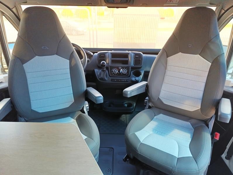 Twin 640 SGX 180CV - Cambio Aut.