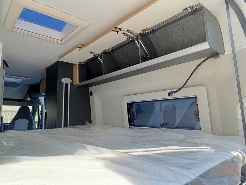 Twin 640 SGX 180CV - Cambio Aut.