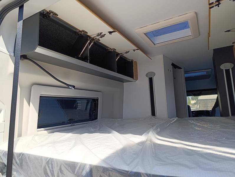 Twin 640 SGX 180CV - Cambio Aut.