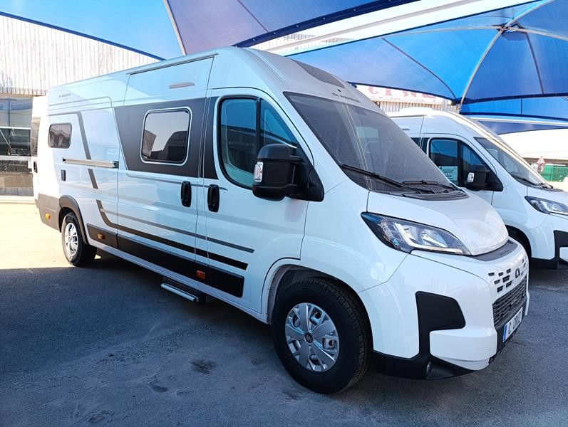 Twin 640 SGX 180CV - Cambio Aut.