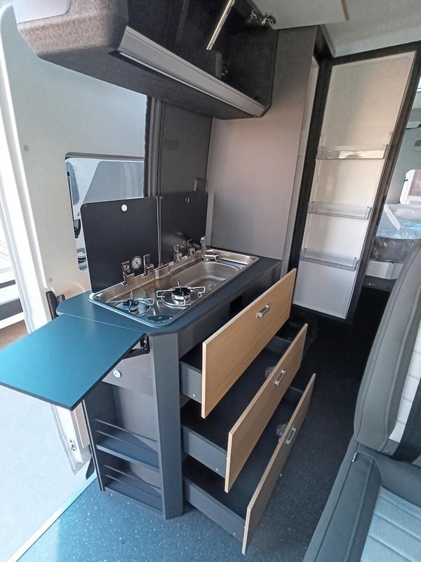 Twin 640 SGX 180CV - Cambio Aut.