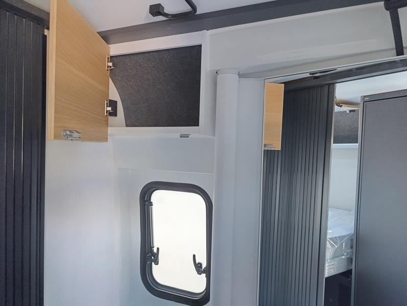 Twin 640 SGX 180CV - Cambio Aut.