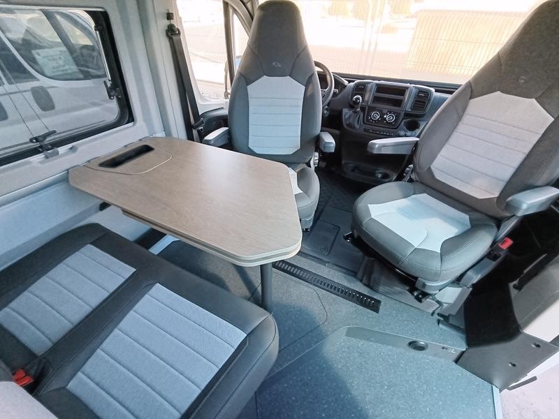 Twin 640 SGX 180CV - Cambio Aut.