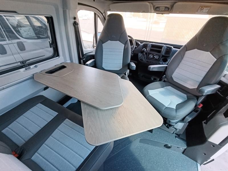 Twin 640 SGX 180CV - Cambio Aut.