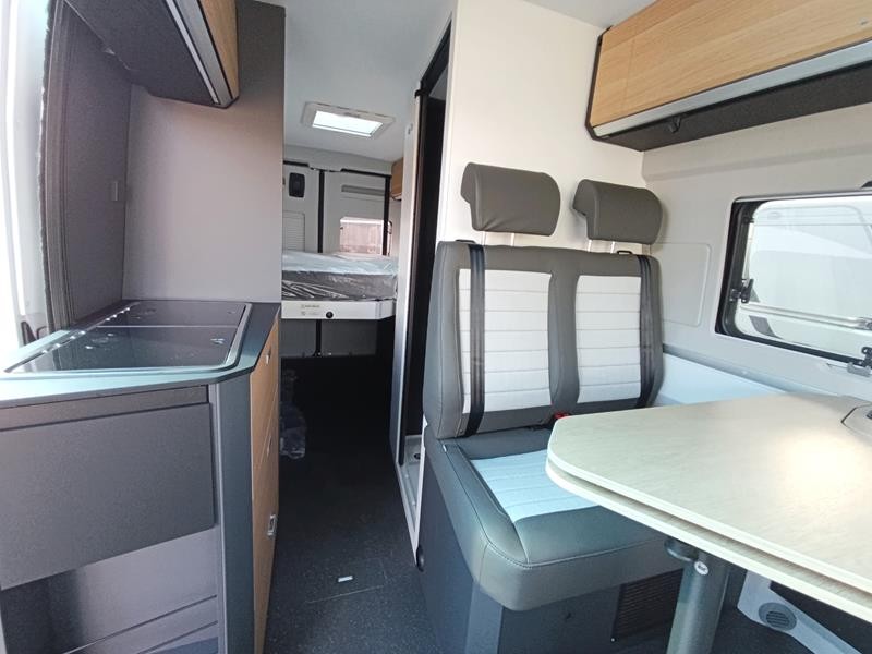 Twin 640 SGX 180CV - Cambio Aut.