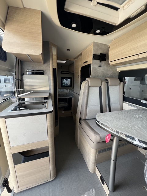 RAPIDO V55