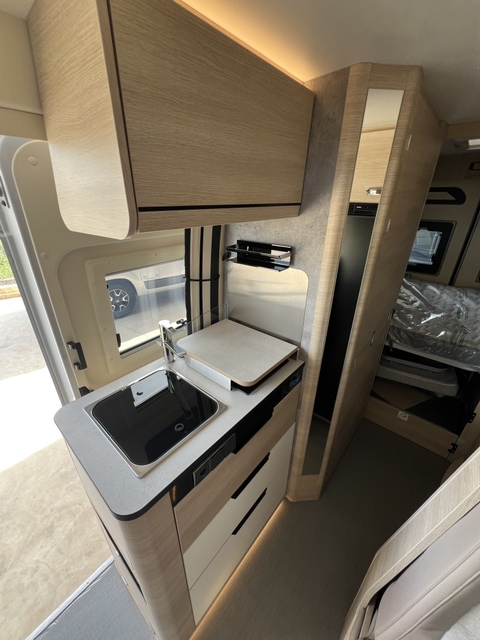 RAPIDO V55