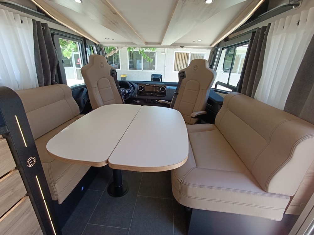 Le Voyageur HERITAGE 7.9 CF 170 CV + Cambio automático