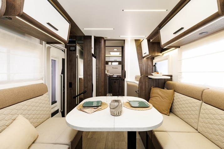 Tessoro 468 165 CV - Northautokapp
