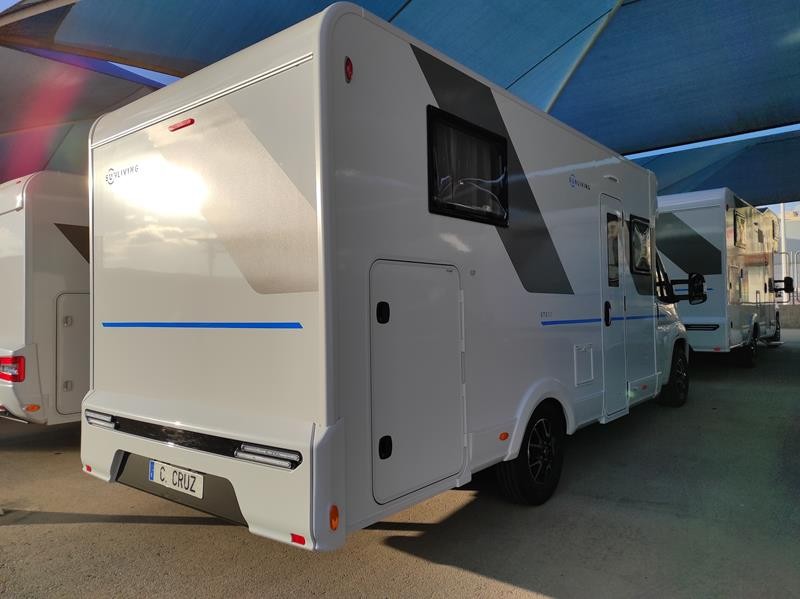 S 72 DC 140 CV - foto 3
