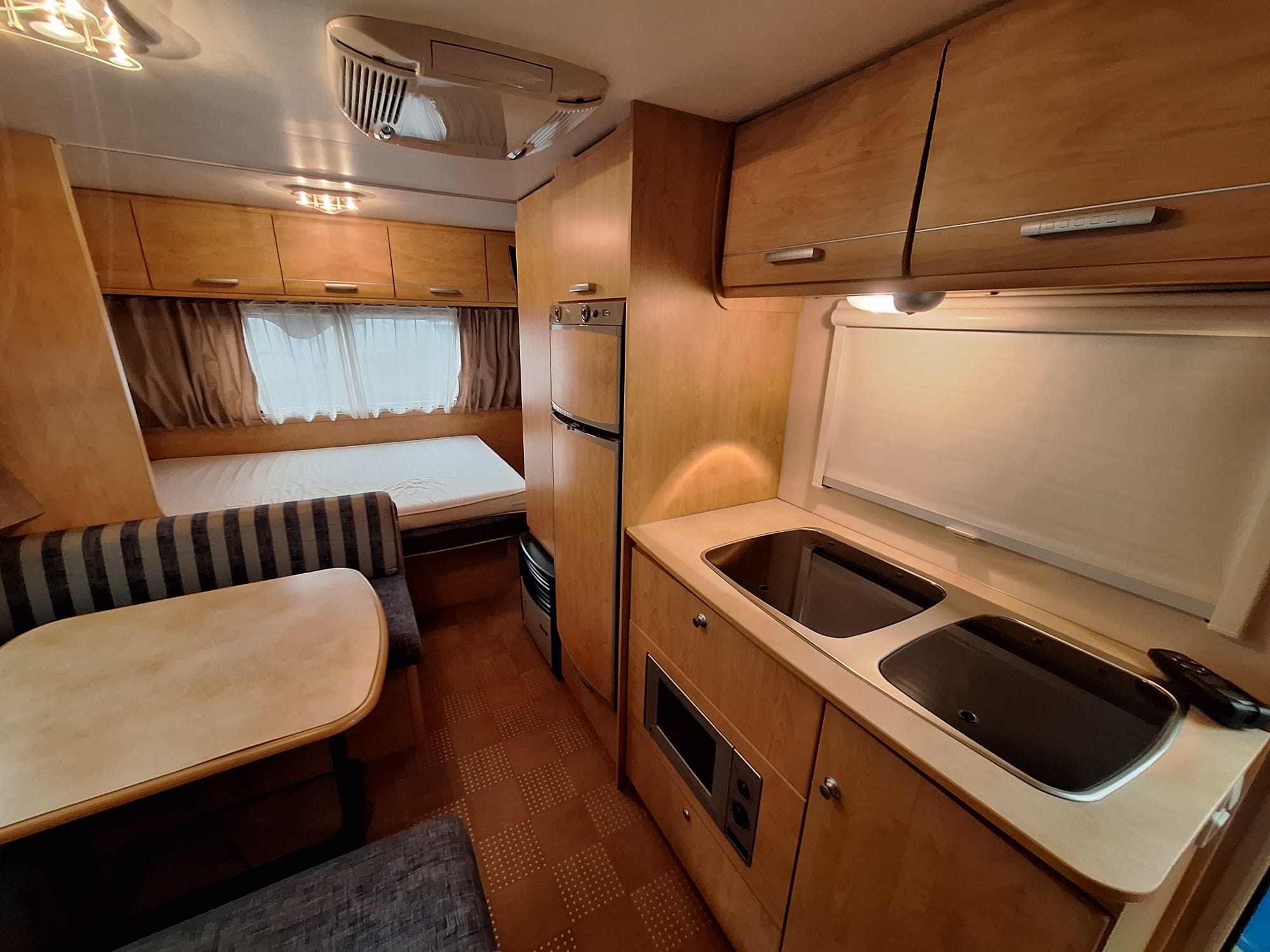 CARAVELAIR 546 MOVER Y A/A