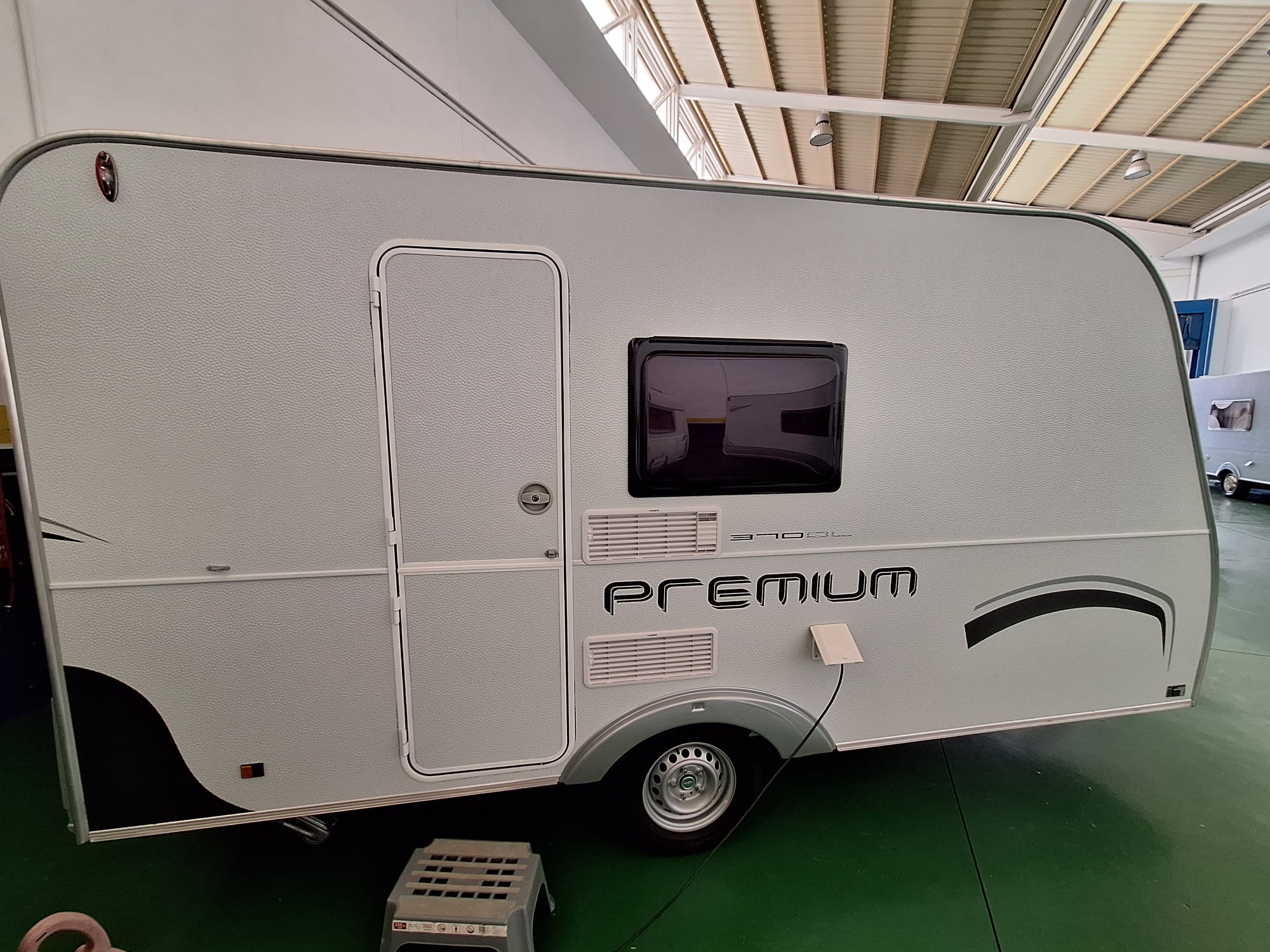 ACROSS PREMIUM 750KG