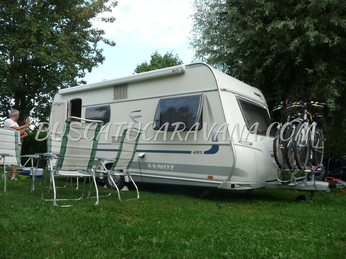 Fendt Saphir 495 TFKM (2010) - Tres ambiente, Mover y Aire. Estado excelente.