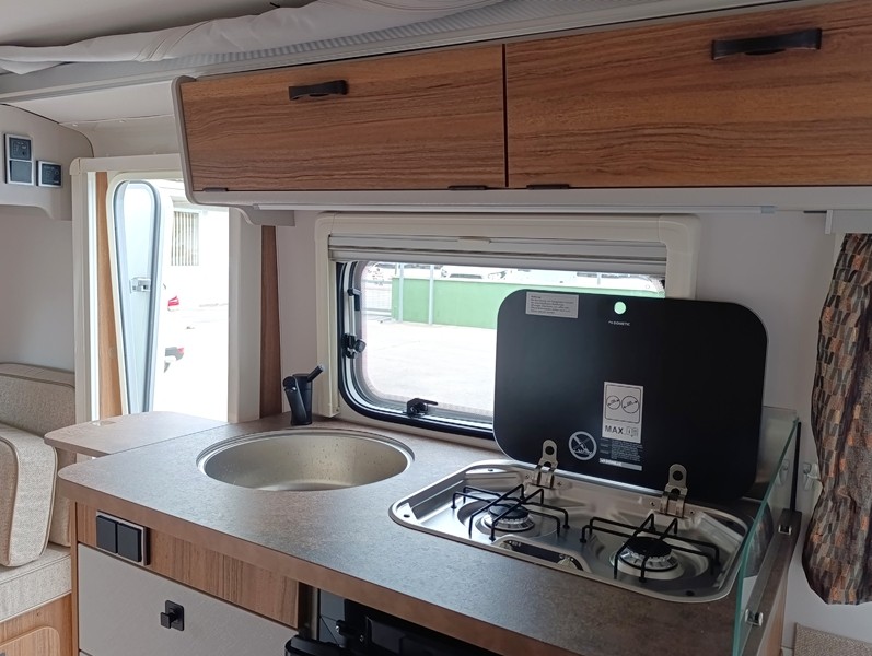 Eriba Touring 430