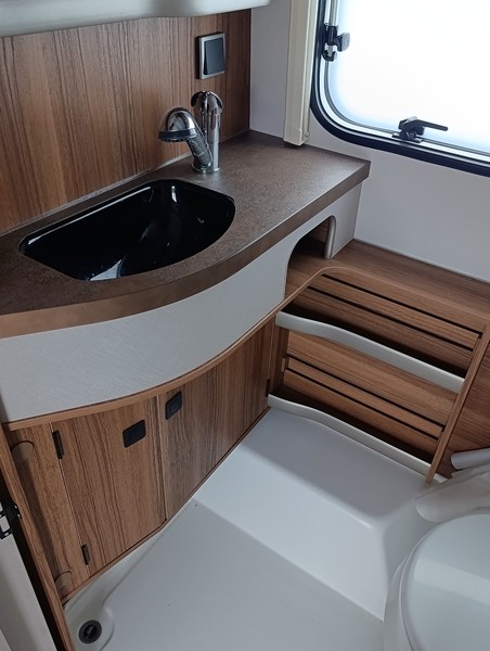 Eriba Touring 430