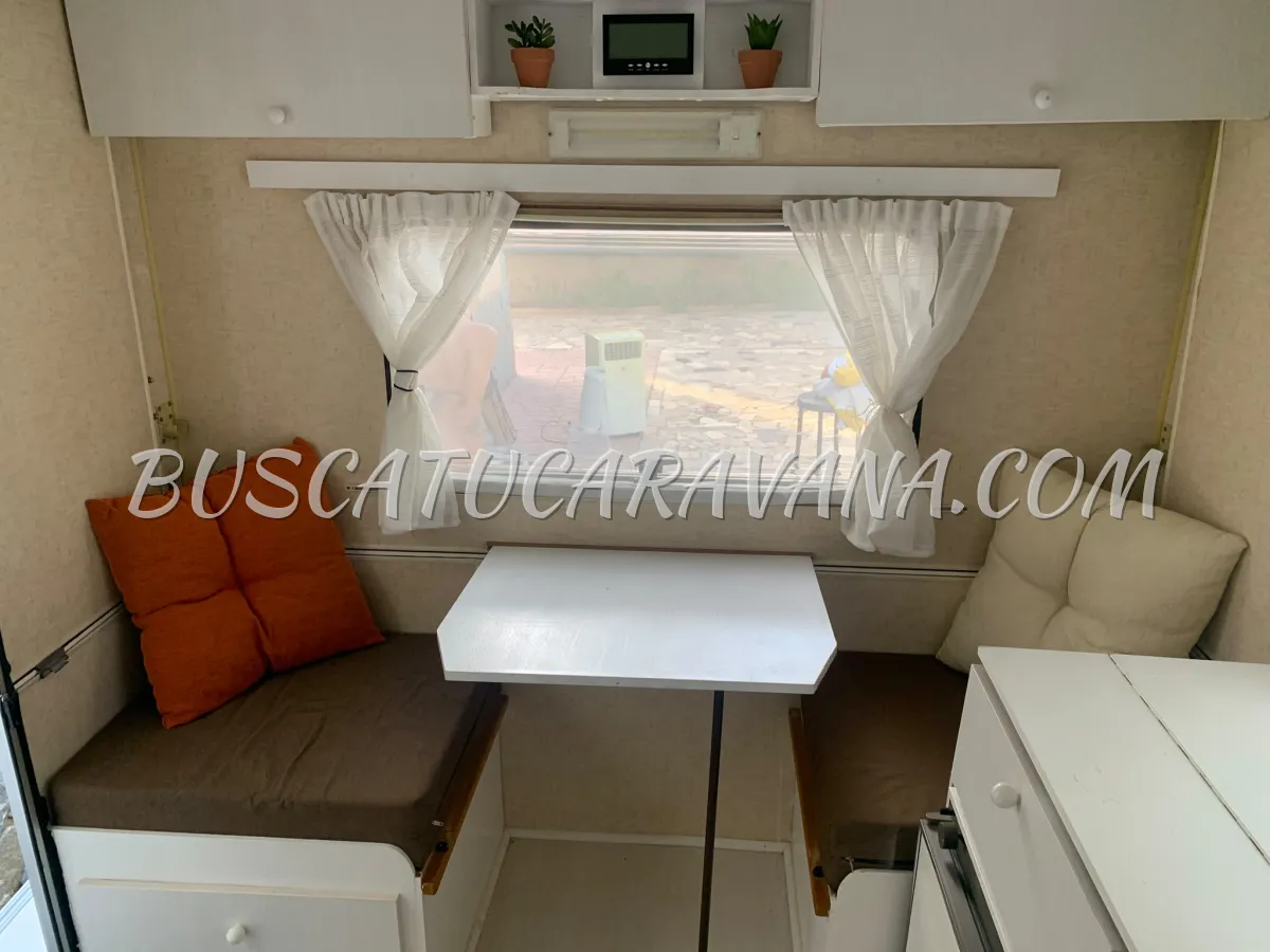 Vendo caravana plegable Gobur Carousel 10/3 - foto 2