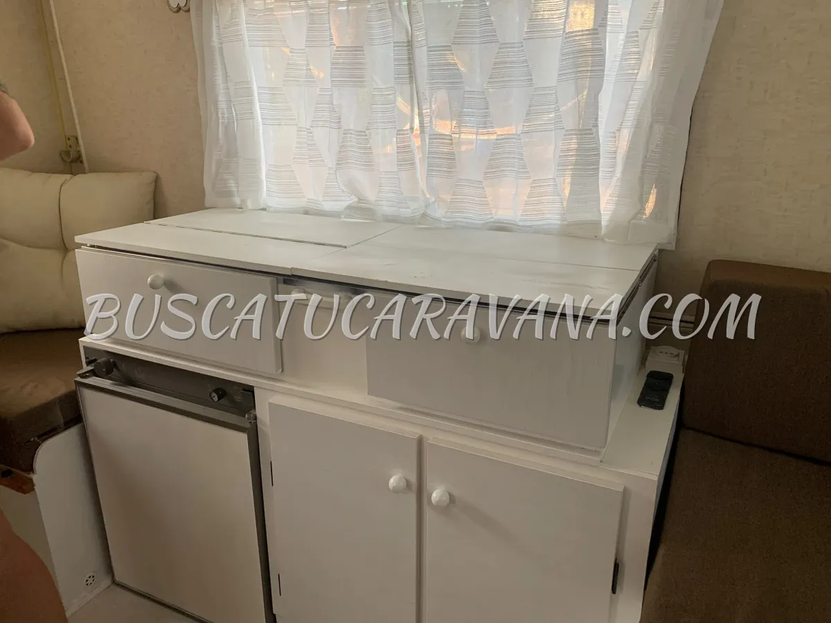Vendo caravana plegable Gobur Carousel 10/3 - foto 3