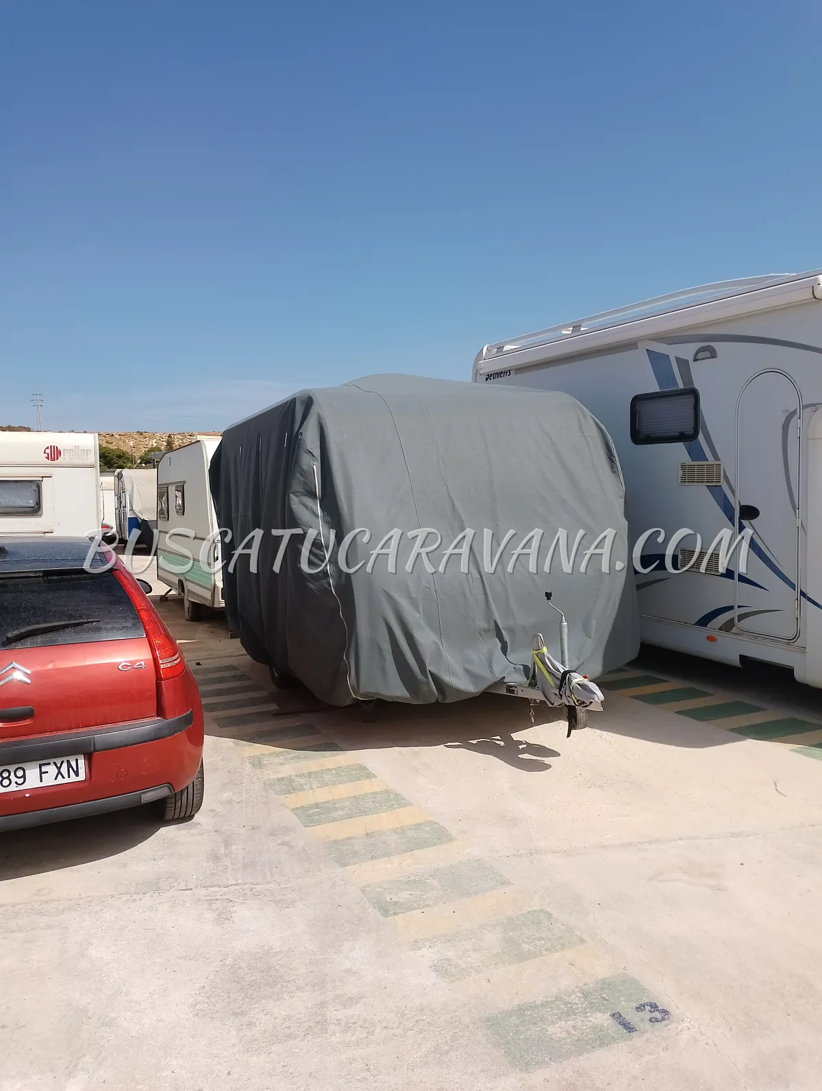 Lona cubre caravana -750kg