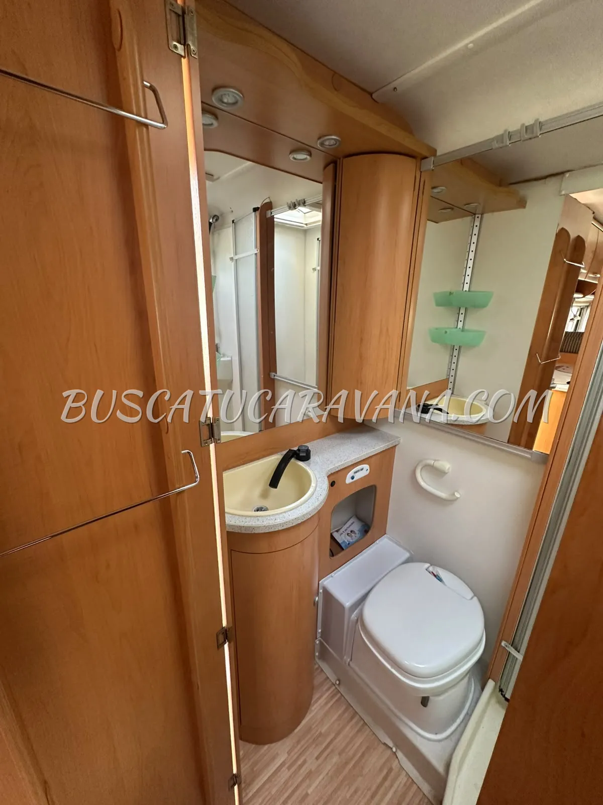 Hymer Camp 682 CL 110 CV – amplia, muy cuidada y equipada
