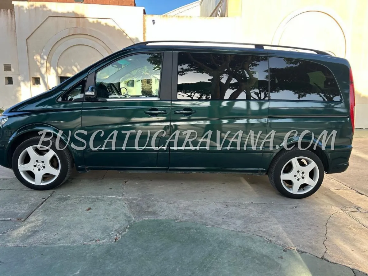 Mercedes-Benz Vito del año 2004, de uso particular, con 226.000 kilómetros e ITV recién pasada.