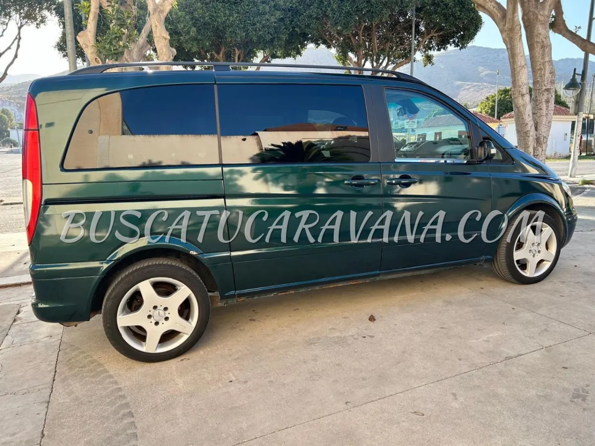 Mercedes-Benz Vito del año 2004, de uso particular, con 226.000 kilómetros e ITV recién pasada.