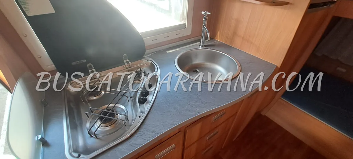Vendo autocaravana
