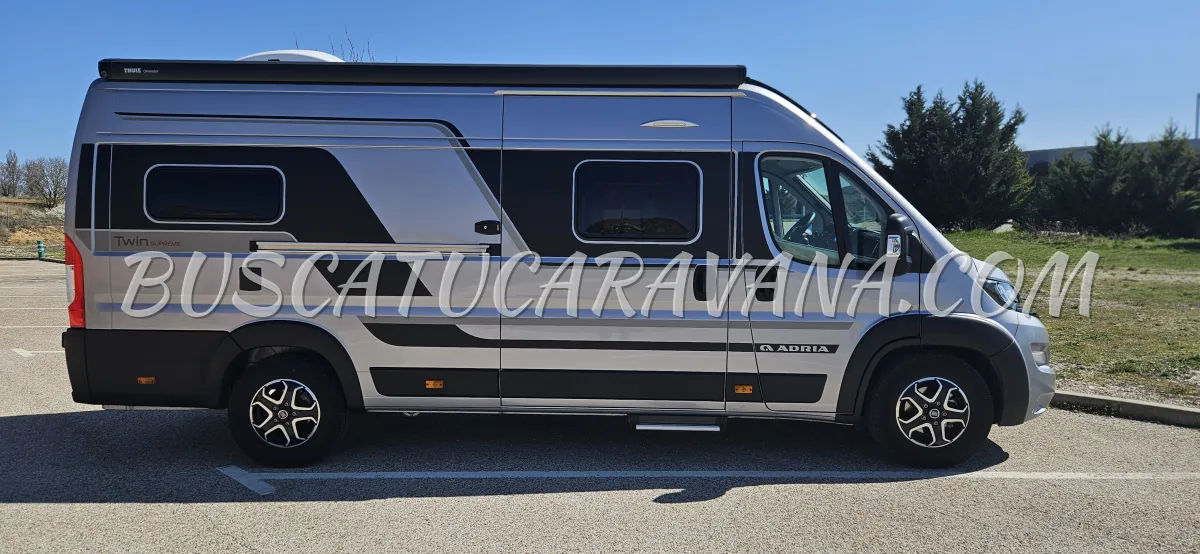 Se vende una Camper Adria Twin Supreme 6,40 SLB