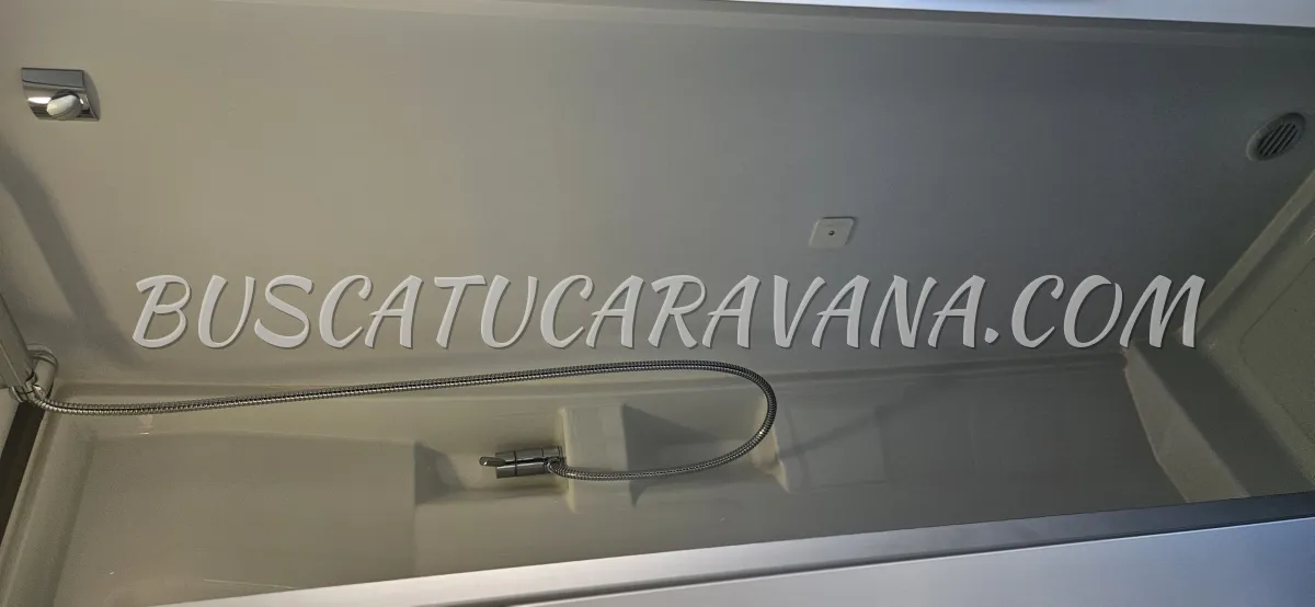 Se vende una Camper Adria Twin Supreme 6,40 SLB