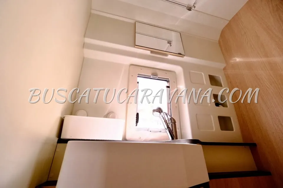 Camper Giottivan 60B Citroën Jumper 2023 - 38.023 km - 49.900 €