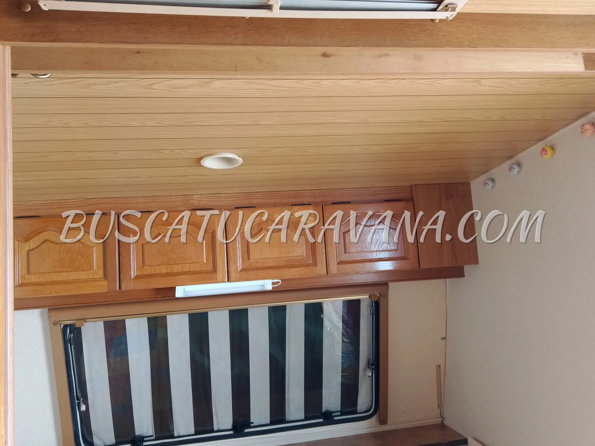 Vendo caravana Bürstner