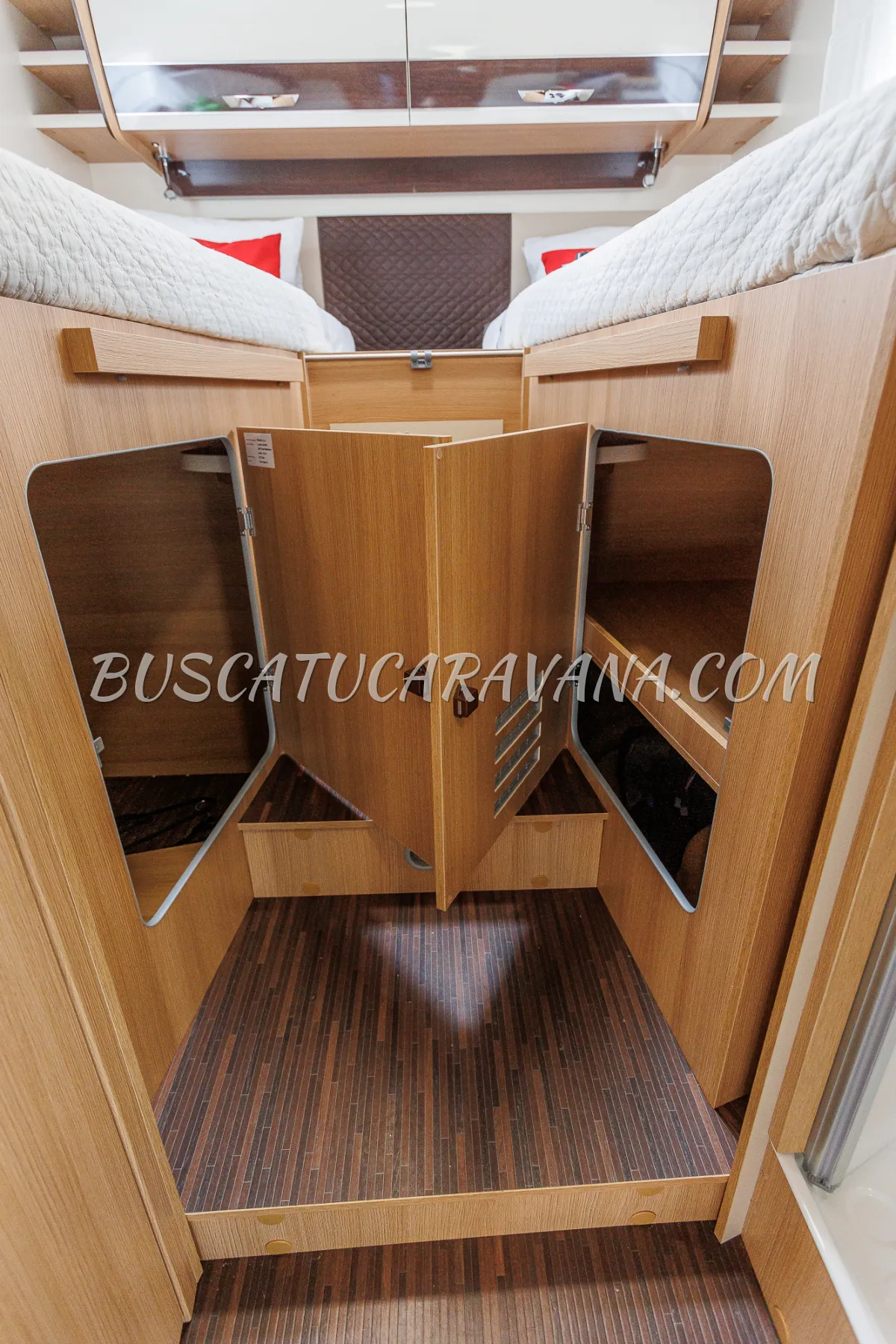 VENTA AUTOCARAVANA MCLOUIS 273 MC4