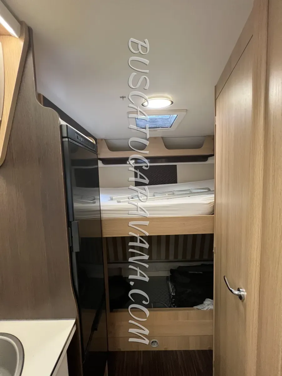 VENTA AUTOCARAVANA MCLOUIS 220 AUTOMATICA