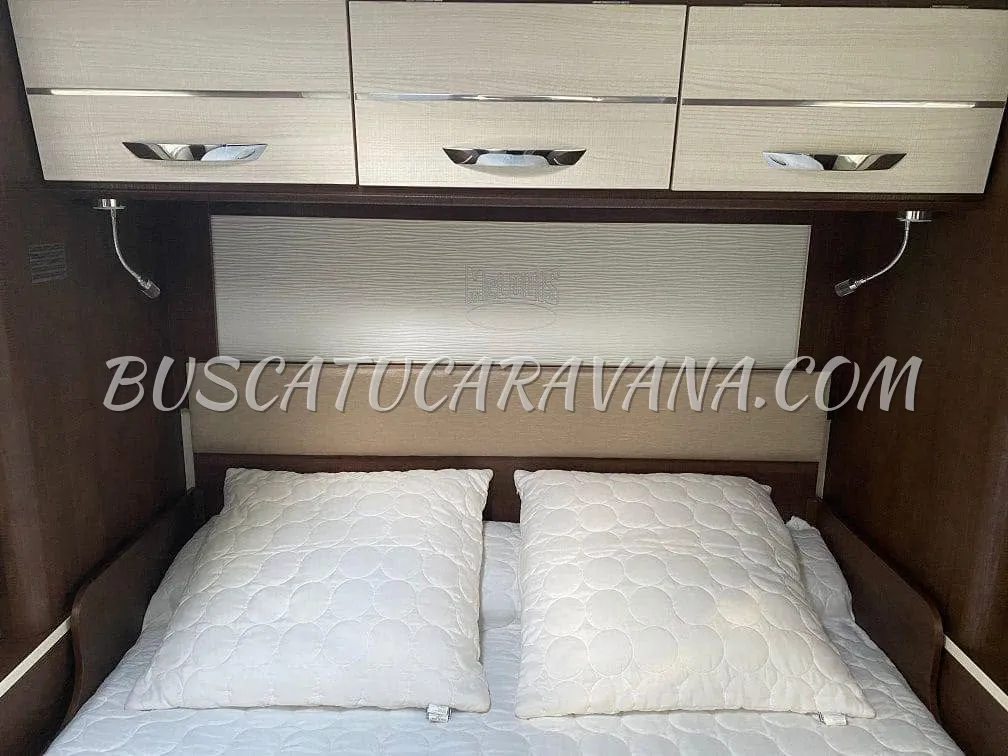 Mc Louis MC4 - 74 GOLD Autocaravana