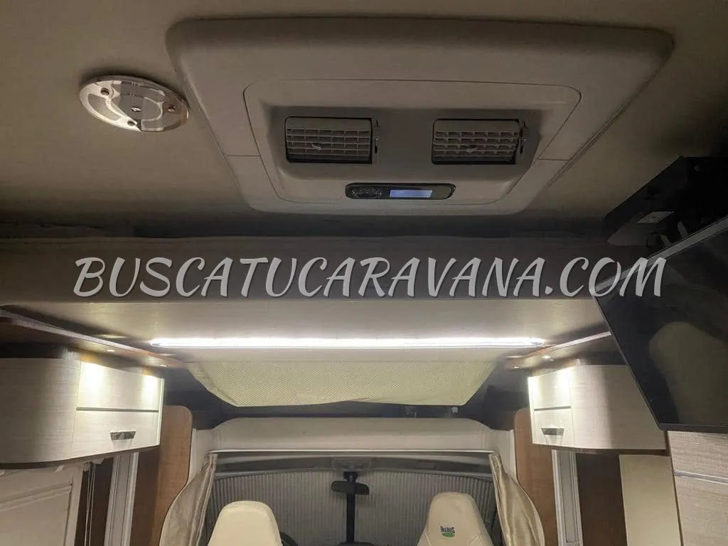 Mc Louis MC4 - 74 GOLD Autocaravana