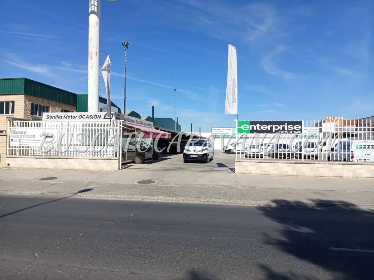 Parking para autocaravana o caravana en Toledo – plaza de 10 m - foto 4