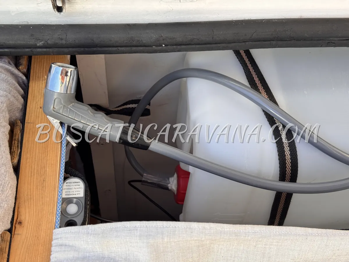 Ford Transit 2.4 TDCi (140 CV) Camperizada – Lista para viajar