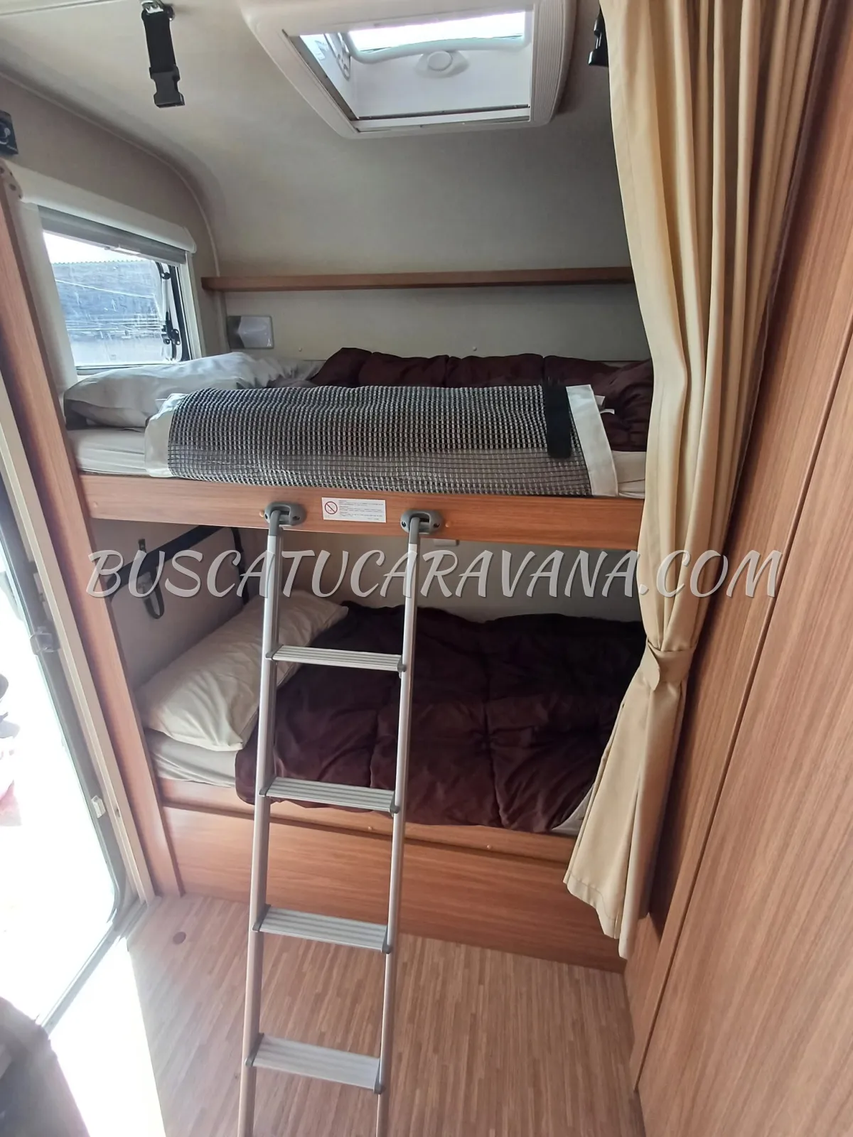 Autocaravana Capuchina Carado A461